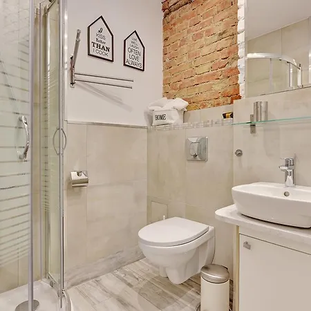 Kamienica Hotelowe Komfortowe Lozka, Plaza Orlowo Molo