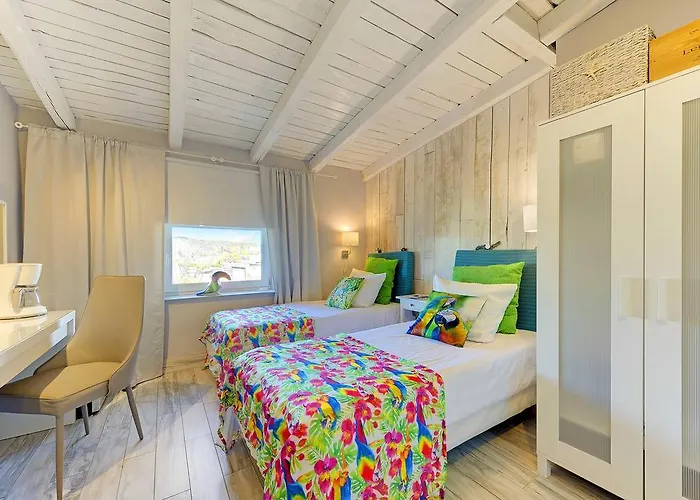 Kamienica Hotelowe Komfortowe Lozka, Plaza Orlowo Molo Vandrerhjem Gdynia