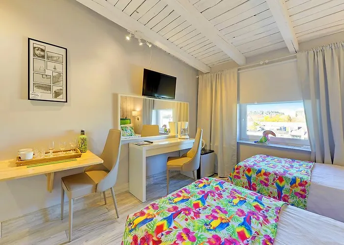 Kamienica Hotelowe Komfortowe Lozka, Plaza Orlowo Molo Vandrerhjem Gdynia