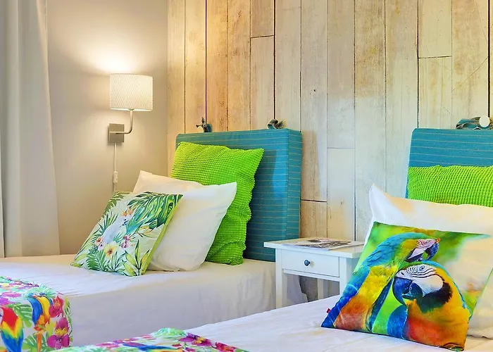 Vandrerhjem Kamienica Hotelowe Komfortowe Lozka, Plaza Orlowo Molo *